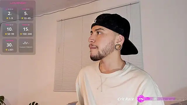 Snapshot of ftmphilip_ chatting on November 7, 10:57 pm ftmphilip online show from November 7, 10:57 pm