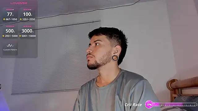 Snapshot of ftmphilip_ chatting on October 28, 11:47 pm ftmphilip online show from October 28, 11:47 pm