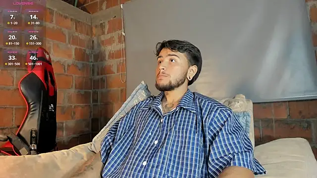 Snapshot of ftmphilip_ chatting on July 17, 12:41 am ftmphilip online show from July 17, 12:41 am