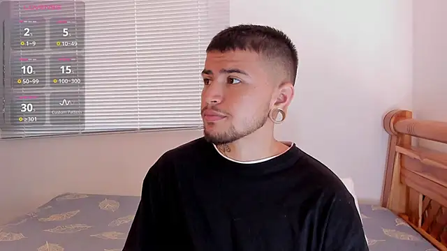 Snapshot of ftmphilip_ chatting on November 25, 2:50 pm ftmphilip online show from November 25, 2:50 pm