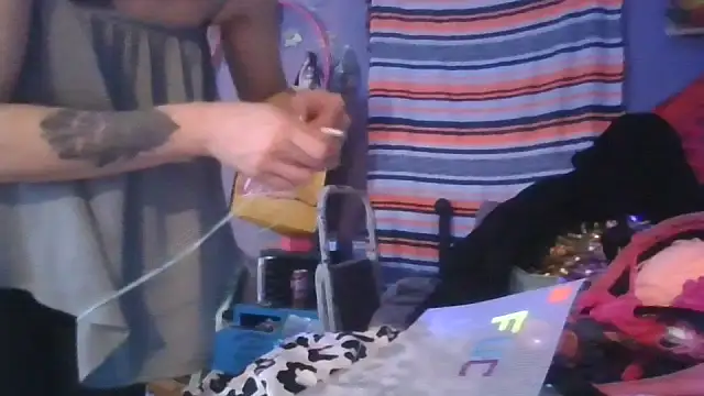 watermellonpussy online show from February 25, 4:23 am