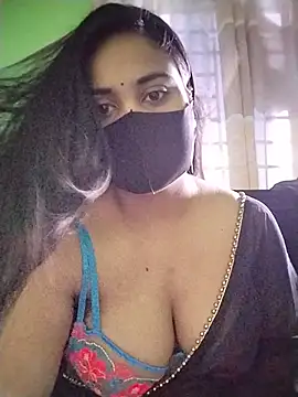 Snapshot of SimaRoy- chatting on July 13, 12:43 am SimaRoy- online show from July 13, 12:43 am