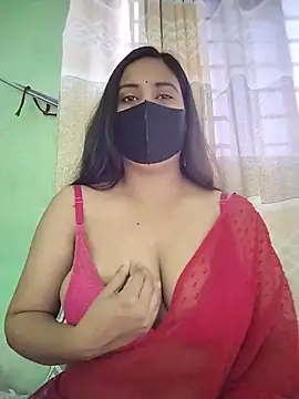 Snapshot of SimaRoy- chatting on May 26, 1:47 am SimaRoy- online show from May 26, 1:47 am