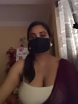 Snapshot of SimaRoy- chatting on September 28, 1:34 am SimaRoy- online show from September 28, 1:34 am