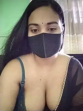 Snapshot of SimaRoy- chatting on June 16, 1:05 am SimaRoy- online show from June 16, 1:05 am