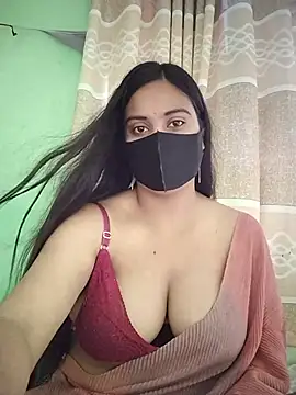 Snapshot of SimaRoy- chatting on June 5, 1:32 am SimaRoy- online show from June 5, 1:32 am