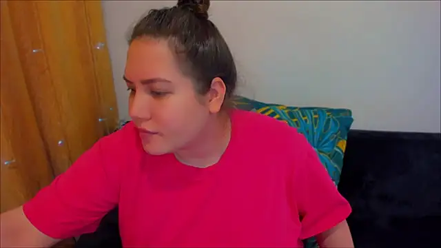 Snapshot of _madalexa_ chatting on December 14, 2:31 pm  madalexa  online show from December 14, 2:31 pm