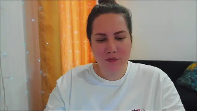 Snapshot of _madalexa_ chatting on May 6, 2:48 am madalexa online show from May 6, 2:48 am