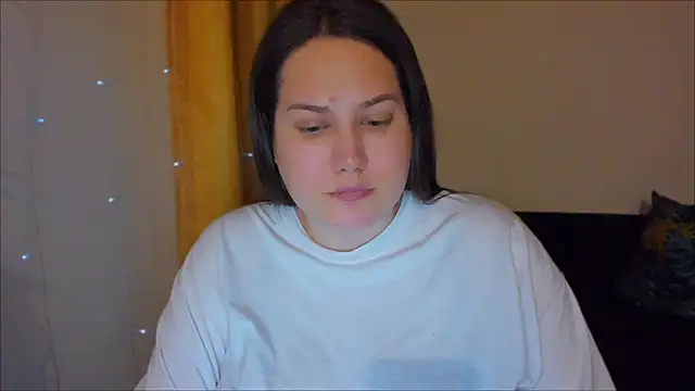 Snapshot of _madalexa_ chatting on March 8, 12:00 am  madalexa  online show from March 8, 12:00 am