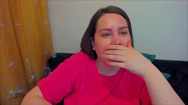 Snapshot of _madalexa_ chatting on December 12, 8:43 pm  madalexa  online show from December 12, 8:43 pm