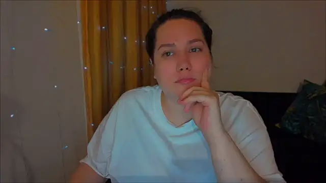 Snapshot of _madalexa_ chatting on December 19, 4:46 pm  madalexa  online show from December 19, 4:46 pm