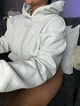 GabriellaFerrer online show from February 24, 11:11 am