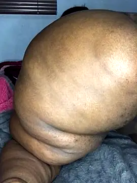 Snapshot of sotho_ssbbw chatting on October 29, 11:58 pm sotho ssbbw online show from October 29, 11:58 pm