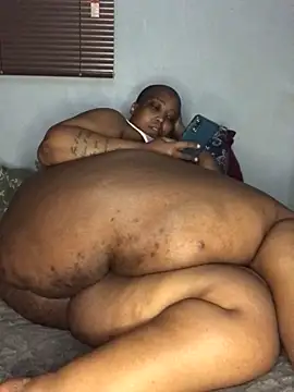 Snapshot of sotho_ssbbw chatting on June 14, 2:24 am sotho ssbbw online show from June 14, 2:24 am