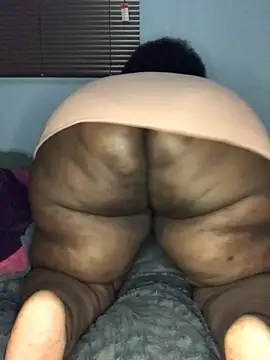 Snapshot of sotho_ssbbw chatting on July 17, 1:36 am sotho ssbbw online show from July 17, 1:36 am