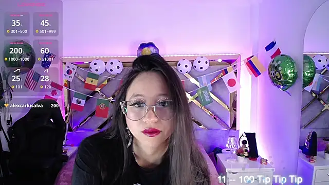 Snapshot of Moon_Water__ chatting on June 11, 12:02 pm Moon Water online show from June 11, 12:02 pm
