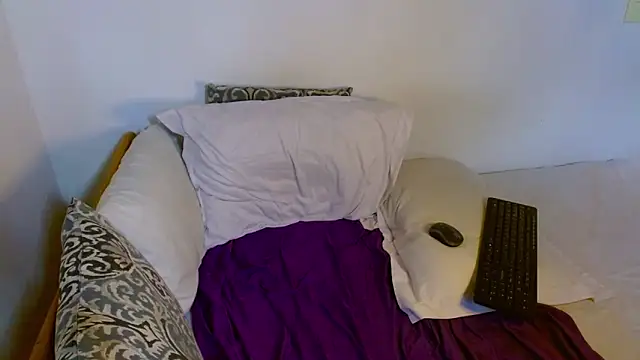 Snapshot of samanta_r_ chatting on November 3, 4:43 pm samanta r online show from November 3, 4:43 pm