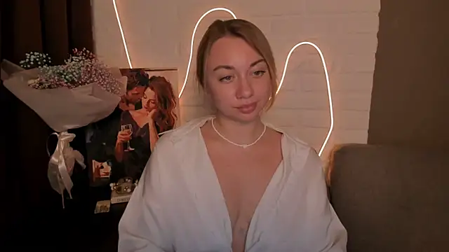 DanielaWisse online show from December 19, 8:44 pm