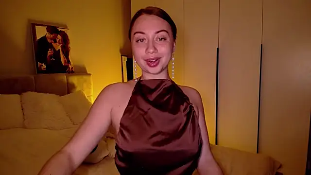DanielaWisse online show from June 17, 10:30 pm