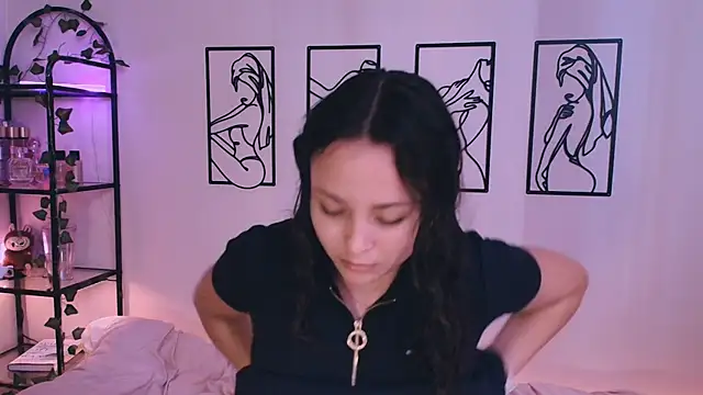 Megan Rodrigo online show from October 17, 4:20 pm