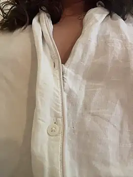 Megan Rodrigo online show from January 18, 1:36 pm