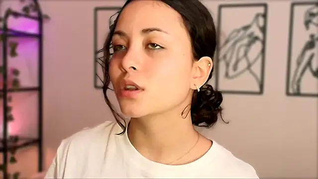 Megan Rodrigo online show from October 7, 7:26 pm