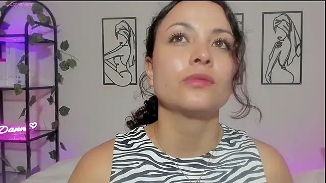 Megan Rodrigo online show from March 15, 9:16 pm