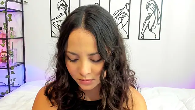 Megan Rodrigo online show from September 13, 8:42 pm