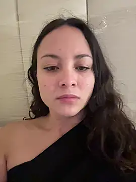 Megan Rodrigo online show from February 21, 11:45 am