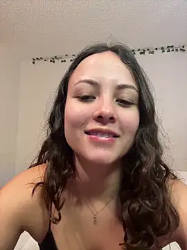 Megan Rodrigo online show from January 8, 2:01 pm