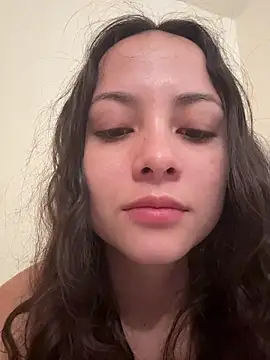 Megan Rodrigo online show from April 15, 12:53 pm