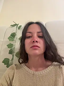 Megan Rodrigo online show from April 8, 12:39 pm