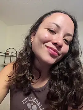 Megan Rodrigo online show from January 15, 1:58 pm