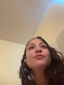 Megan Rodrigo online show from February 28, 11:54 am