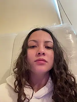 Megan Rodrigo online show from February 12, 1:55 pm