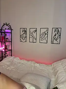 Megan Rodrigo online show from September 26, 9:32 pm