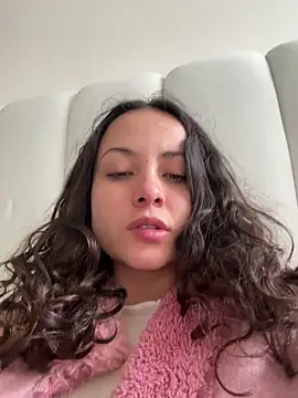 Megan Rodrigo online show from May 29, 1:28 pm