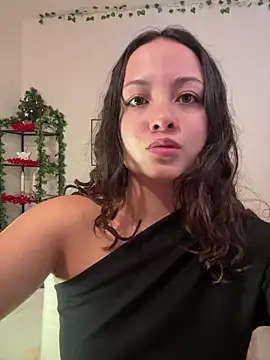 Megan Rodrigo online show from January 6, 1:48 pm