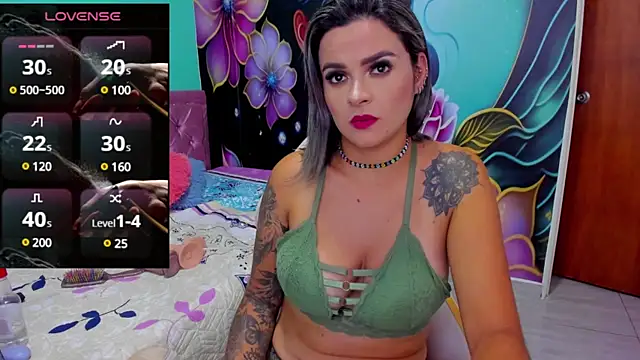 mia bigtits17 online show from March 10, 8:45 pm