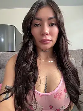 Roxanne 08 online show from July 8, 6:52 pm