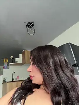 Roxanne 08 online show from June 25, 5:29 pm