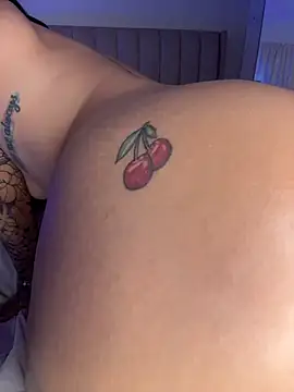 Roxanne 08 online show from December 13, 8:04 pm