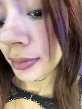 Roxanne 08 online show from February 7, 6:45 am