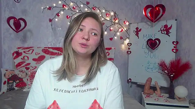 SallyVerda online show from February 5, 8:26 pm