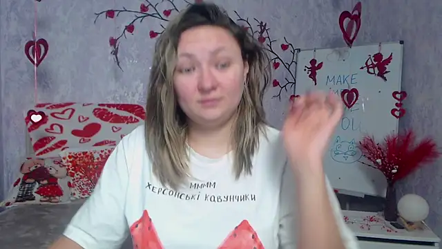 SallyVerda online show from February 13, 6:30 pm