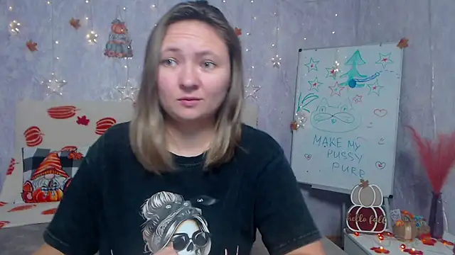 Snapshot of SallyVerda chatting on December 2, 7:15 pm SallyVerda online show from December 2, 7:15 pm