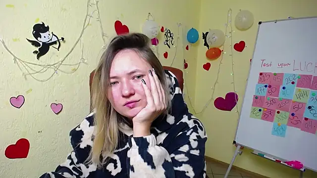 Snapshot of SallyVerda chatting on February 22, 7:03 pm SallyVerda online show from February 22, 7:03 pm