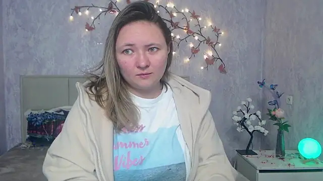 SallyVerda online show from March 22, 6:37 am