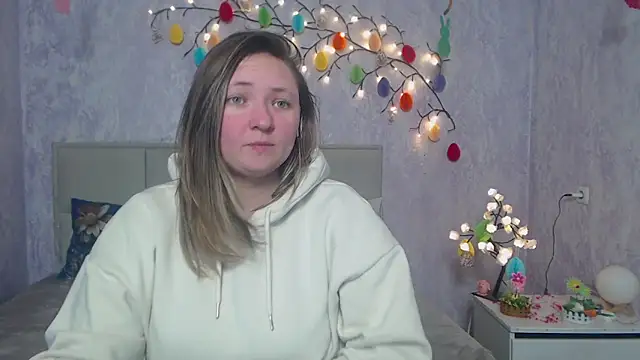 SallyVerda online show from April 11, 7:56 am