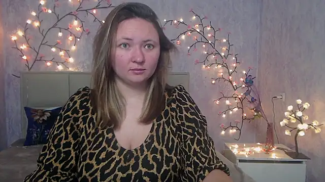 SallyVerda online show from April 17, 5:54 am